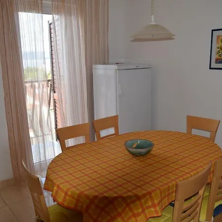 Apartment With Wifi Bol, Brac - 11728